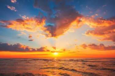 【天星術】天室『太陽』夕焼けタイプはモテるって本当？該当する芸能人も解説